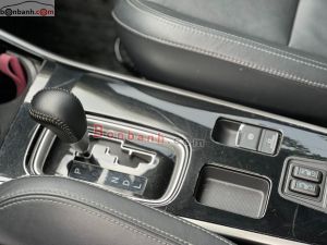 Xe Mitsubishi Outlander Premium 2.0 CVT 2021 Xám, Nội Thất Đen