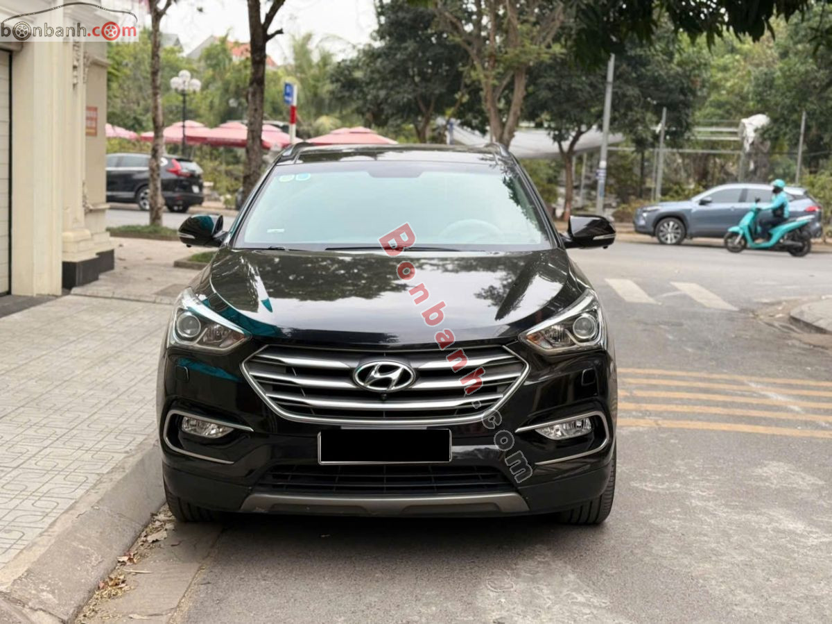 Hyundai SantaFe 2.4L 4WD 2018 Đen, Nội Thất Kem