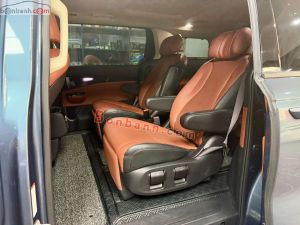Xe Kia Carnival Signature 2.2D 2022 Xanh, Nội Thất Nâu